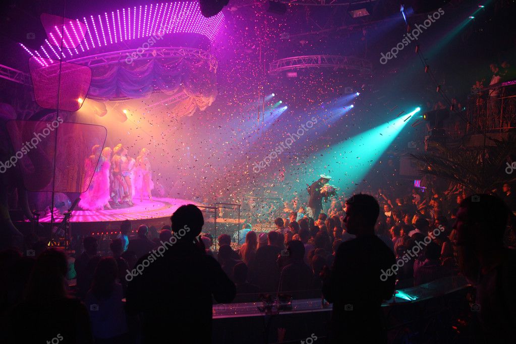 Geburtstagsfeier mit Disco-Licht